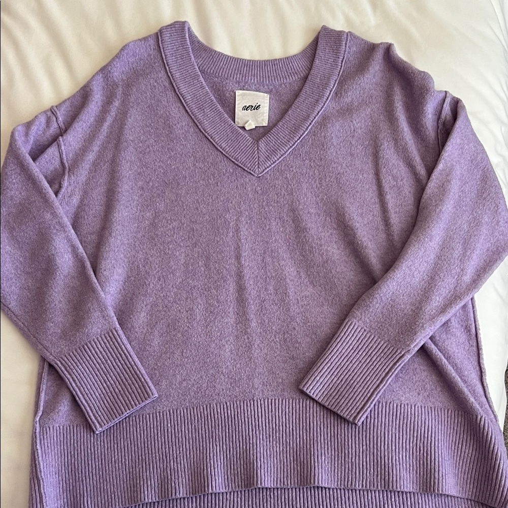 Aerie V-Neck Sweater in Soft Purple